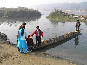 chitwan 2009 08 y220
