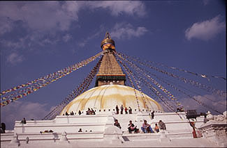 Kathmandu Bodnath 02 stupa totale P 0350