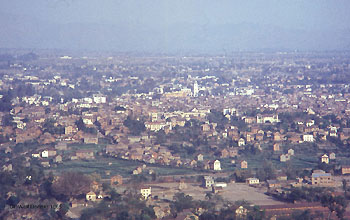 Wolf Donner NEP 006 Blick ber Kathmandu 1966x0350