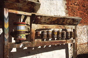 Tilicho Thare Gompa 05-04P 0300
