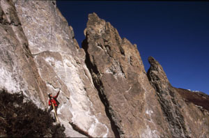Tilicho 05-12P 0300