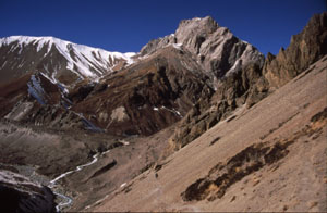 Tilicho base camp lodge 05-19P 0300