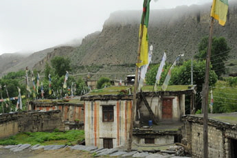 17 Annapurna Monsun  Chongur