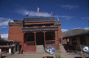 Ranipauwa new Gompa y200