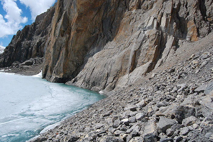 Tilicho lake 0041 Photo Prem Rai x 700